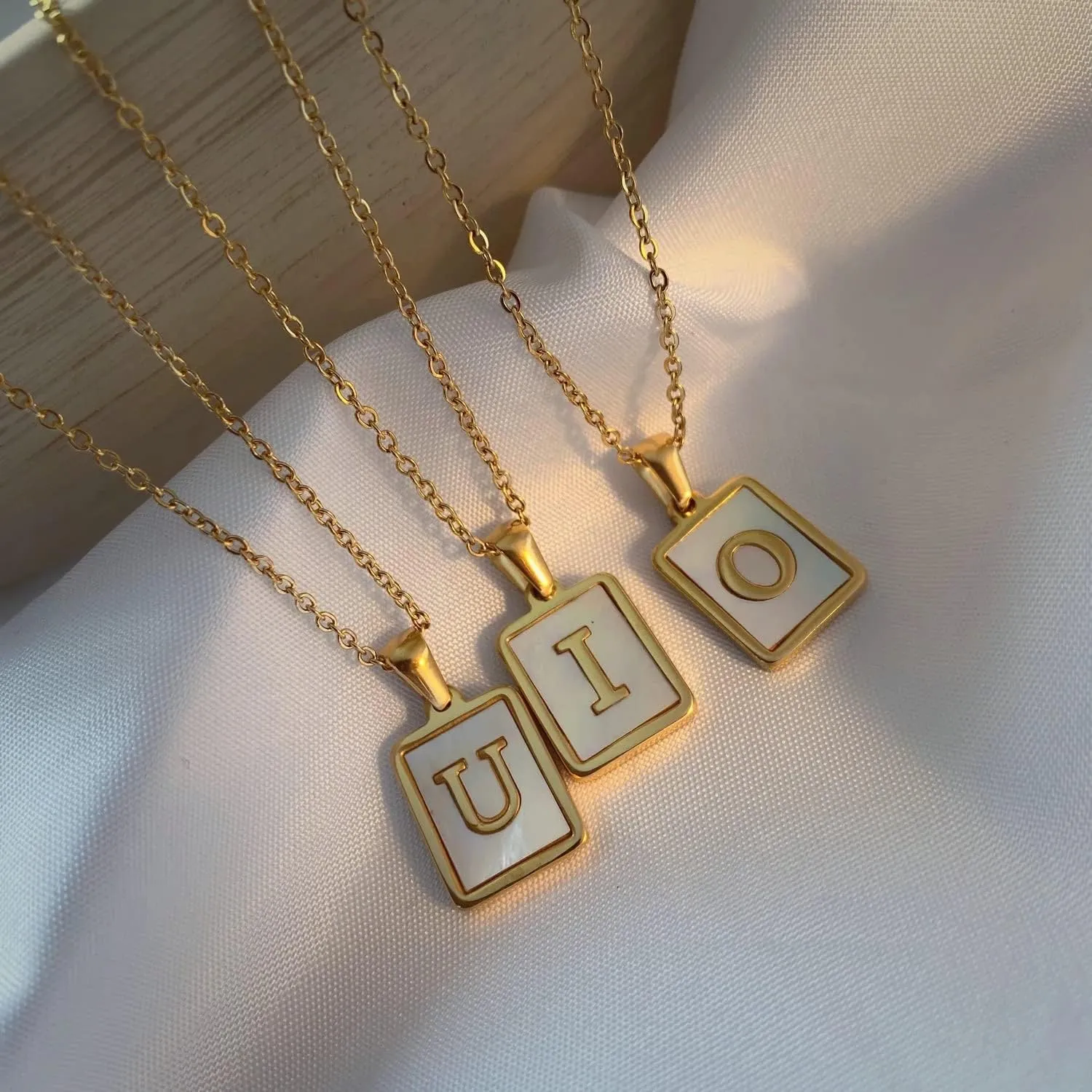18K Gold Stainless Steel Letter A to Z Initial Necklace Natural White Mother of Pearl Pendant Necklace