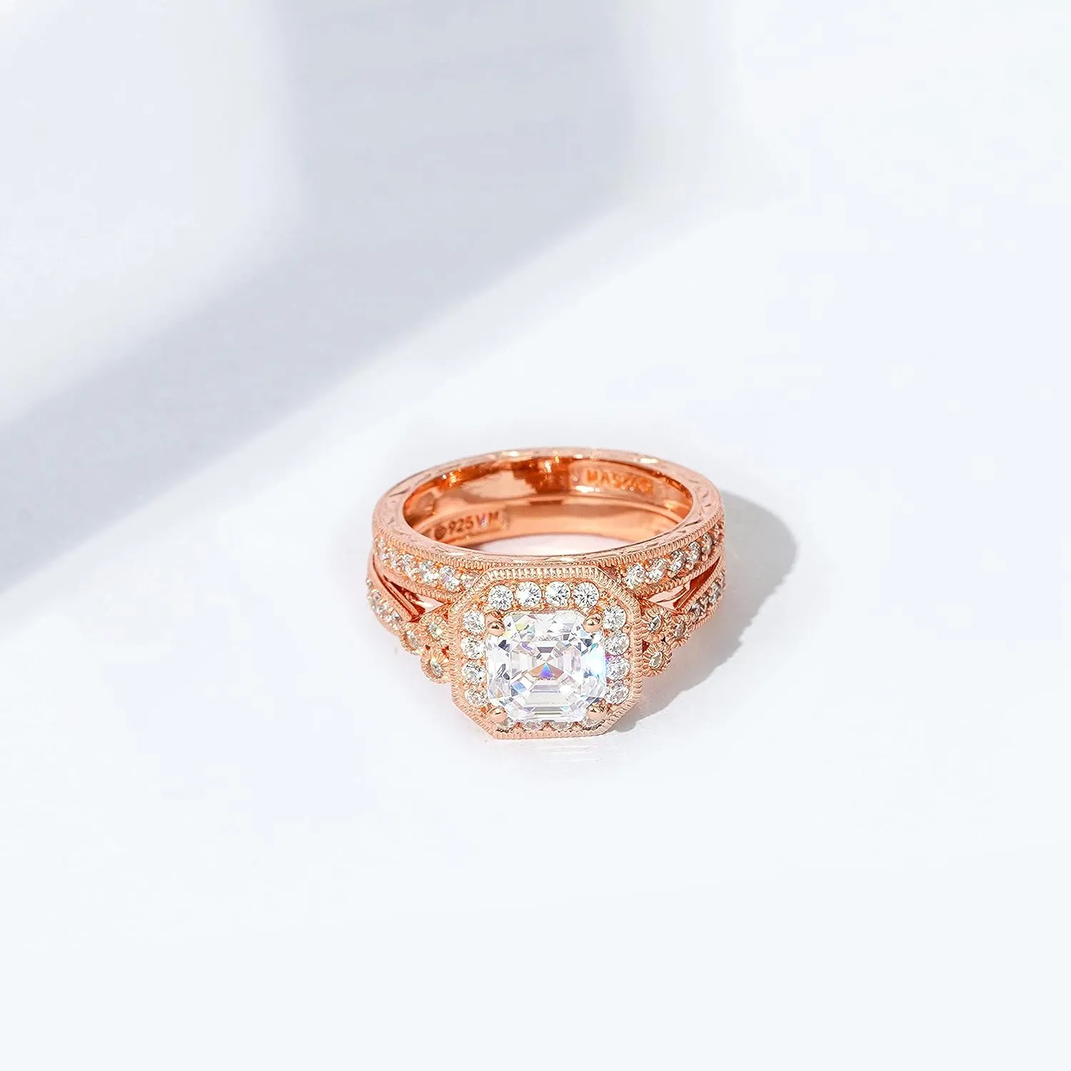 Amazon Essentials Platinum or Gold Plated Sterling Silver Antique Ring set with Asscher-Cut Infinite Elements Cubic Zirconia (previously Amazon Collection)