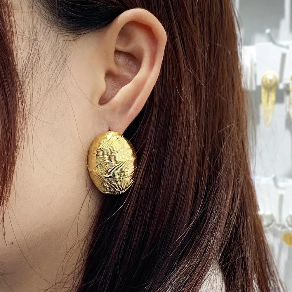 Chunky Gold Hoop Earrings for Women, Lightweight Waterdrop Hollow Open Hoops Tear Drop Silver Gold Trending Oversized Statement Style Earrings Hypoallergenic Gold Plated Earrings Fashion Jewelry for Women