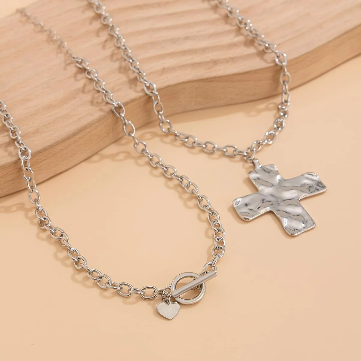 Chunky Gold Necklace for Women Trendy Chunky Cross Necklace for Women Gold Statement Necklace Silver Chunky Necklaces for Women Big Cross Necklace Large Gold Cross Necklace for Women Chunky Gold Jewelry