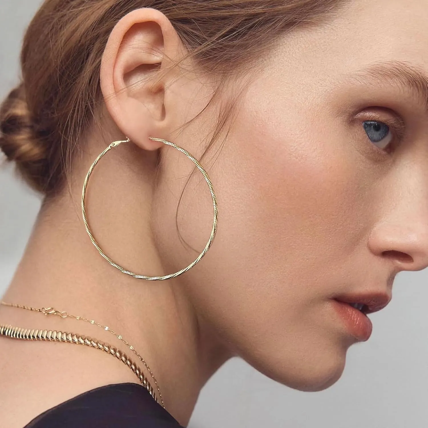 DAILY VIBES Thin Big Gold Hoop Earrings for Women Dainty 925 Sterling Silver Post Loop 14k Gold Plated Diamond-Cut Twisted Large Hypoallergenic Hoop Earrings for Women