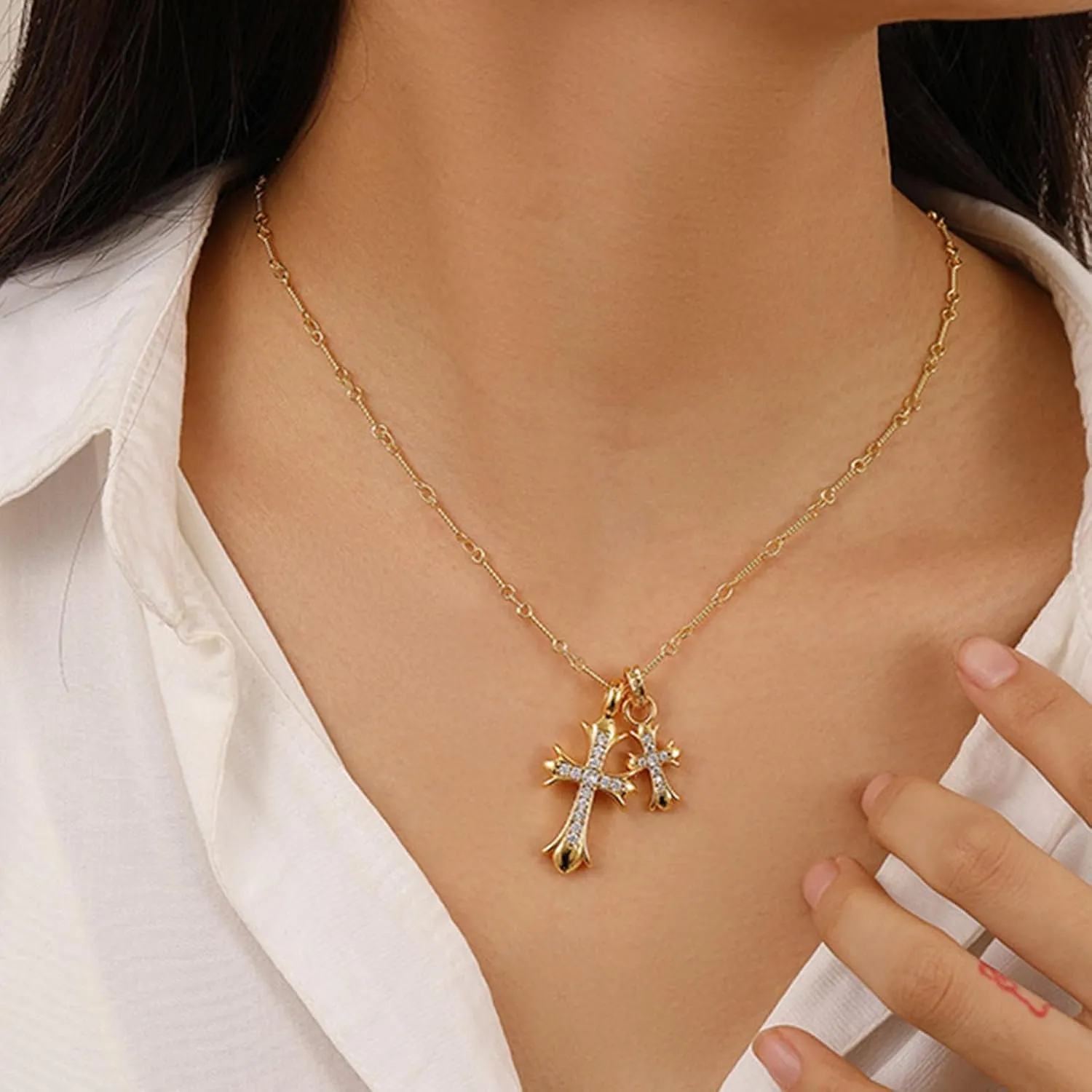Gold Silver Double Cross Necklace Gothic Double Cross Pendant Necklace Dainty Zircon Cross Charm Link Chain Choker Religious Gifts Faith Jewelry Christmas Halloween Birthday Trend Jewelry Gift