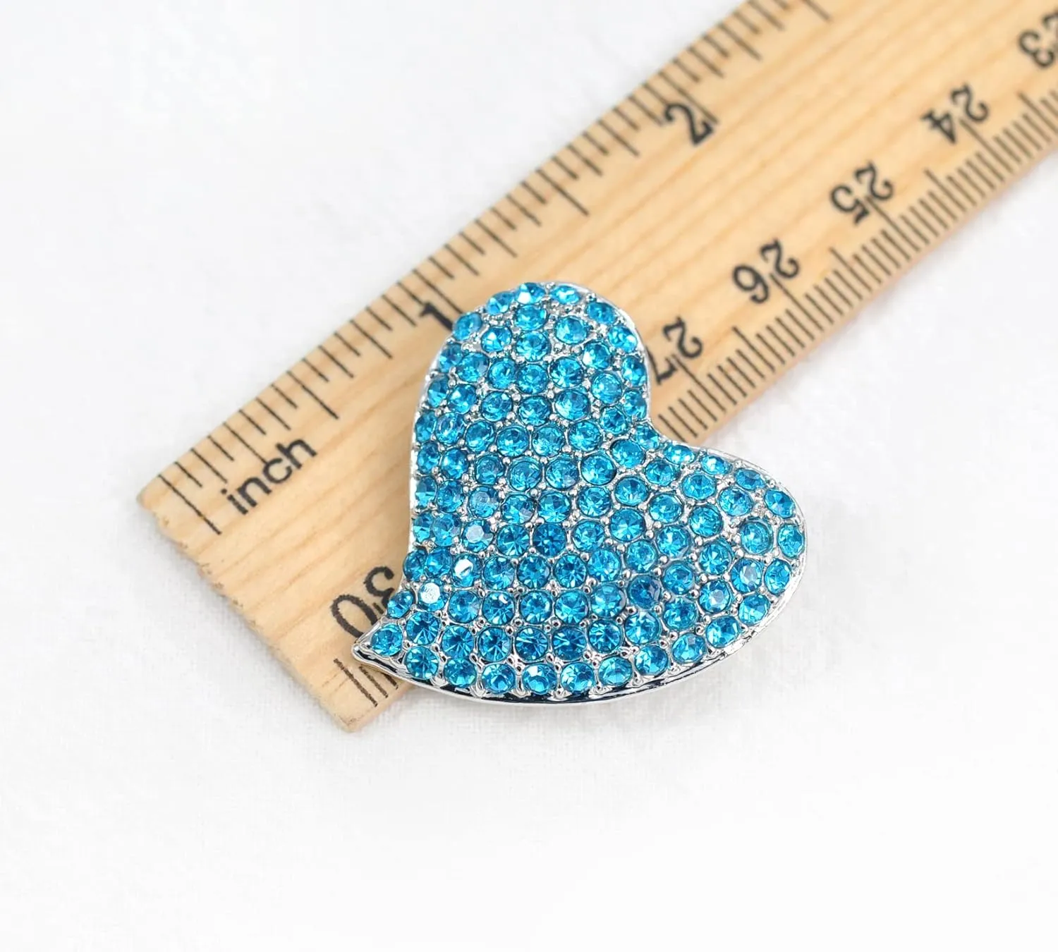 Gyn&Joy Silvery Tone Austrian Crystal Love Heart Brooch Pin BZ264