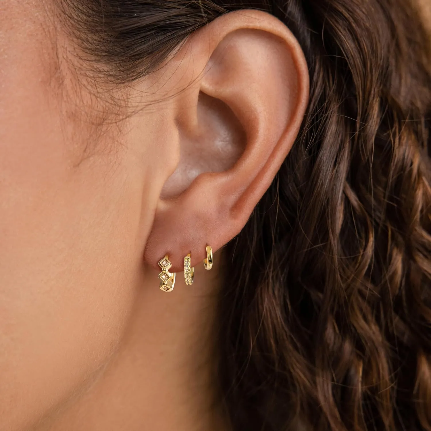 Hoop Earrings for Women, 14k Dainty Gold Earrings Set Small Hoop Earrings for Women Hypoallergenic Earring Sets for Multiple Piercing Trendy CZ Gold Earrings Set Gold Jewelry Gifts