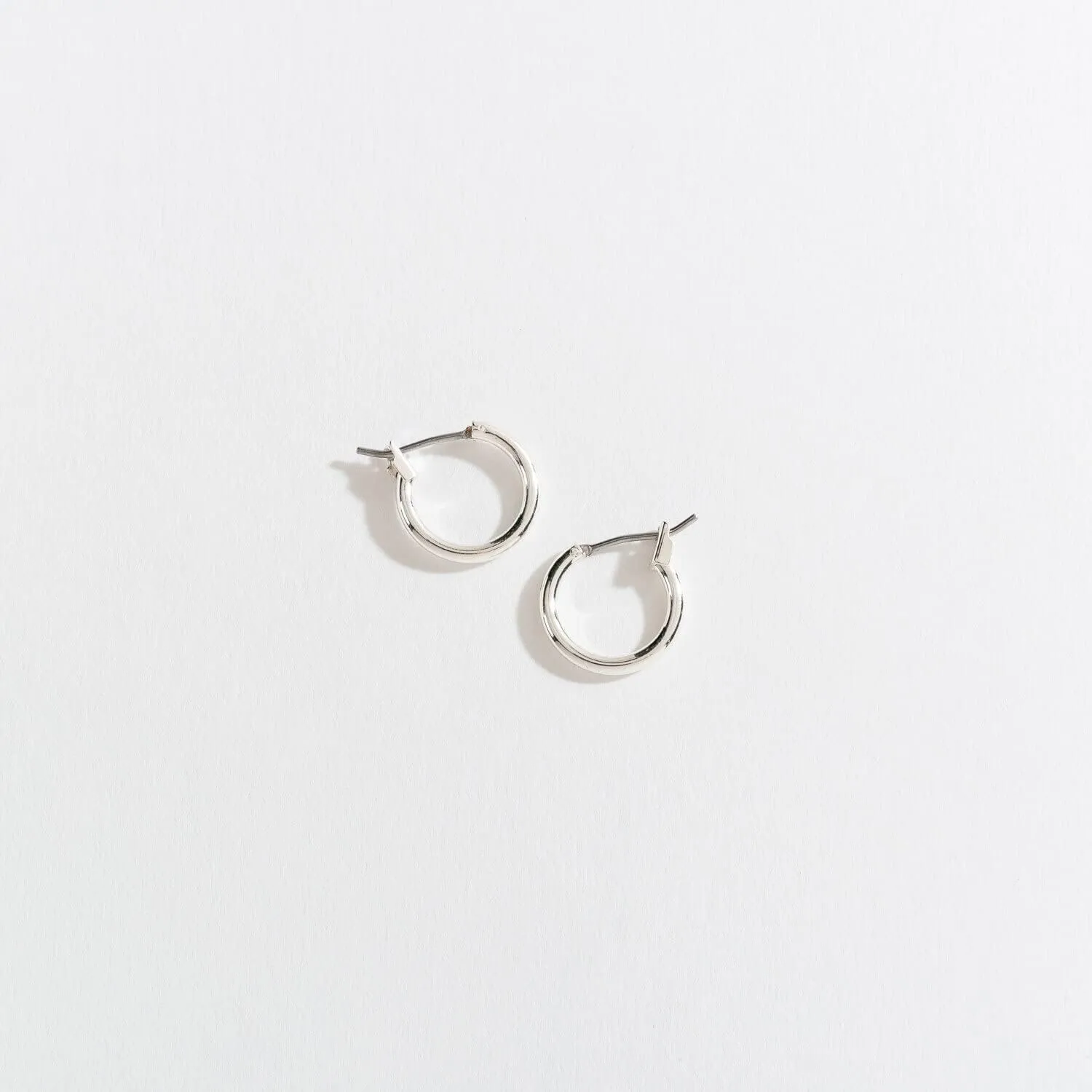 Howard's Small Click Hoop Ear Sense Earrings for Women