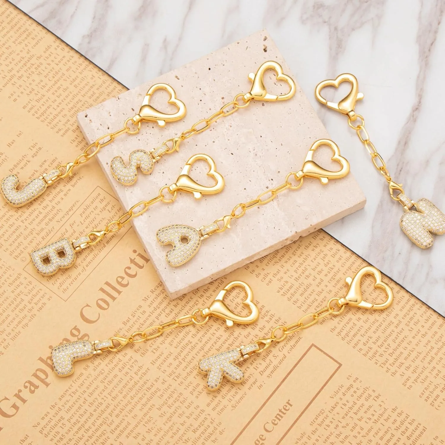 Initial Letter Keychain for Women Gold Cute Heart Keyrings for Wallet Backpack Bag Charm Car Key Chain Accessories