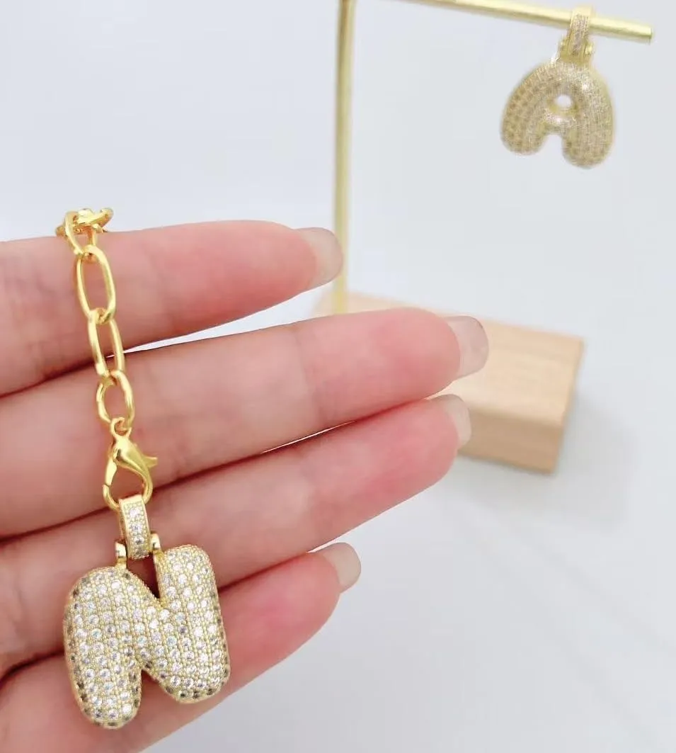 Initial Letter Keychain for Women Gold Cute Heart Keyrings for Wallet Backpack Bag Charm Car Key Chain Accessories