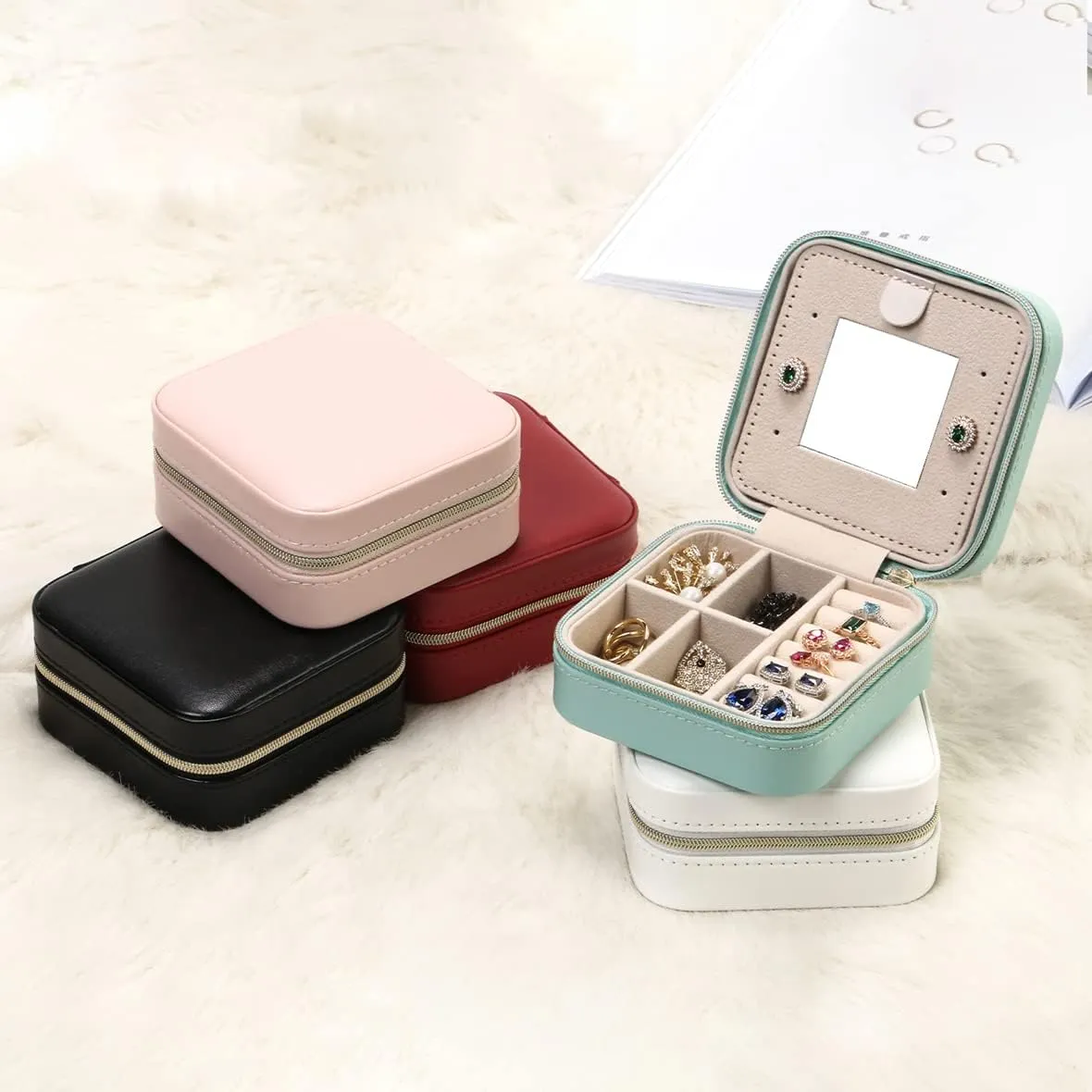 Jewelry Case with Mirror, Small Travel Jewelry Organizer, Portable Mini Storage Box for Rings, Earrings, Necklaces, Gift for Mother Mom, Girl, Daughter, Sisters, Bridesmaids, Mother's Day Gift (Red)