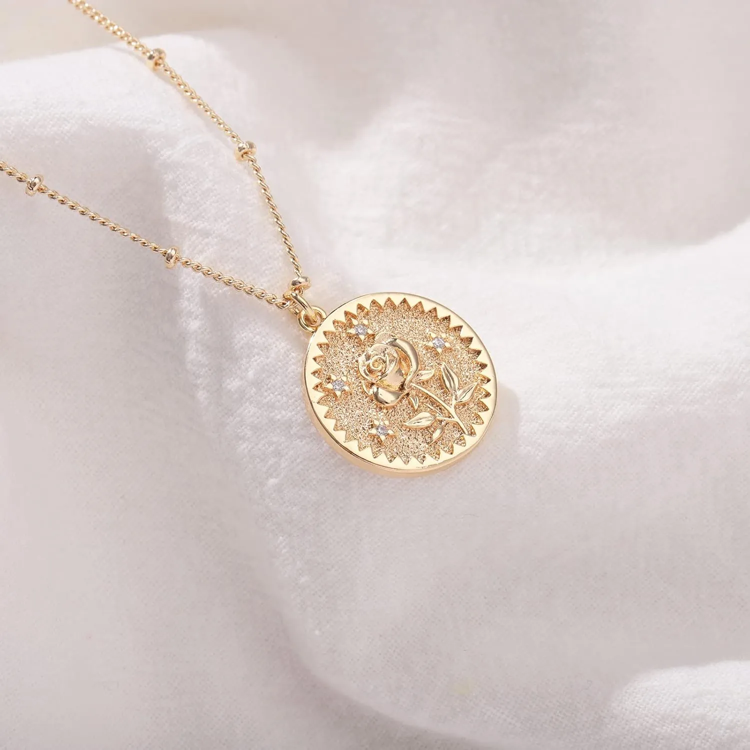 Layered Birth Flower Necklace for Women 18K Gold Plated Double Layered Engraved Custom Floral Pendant Dainty Birth Month Flower Disc Coin Necklaces Personalized Jewelry