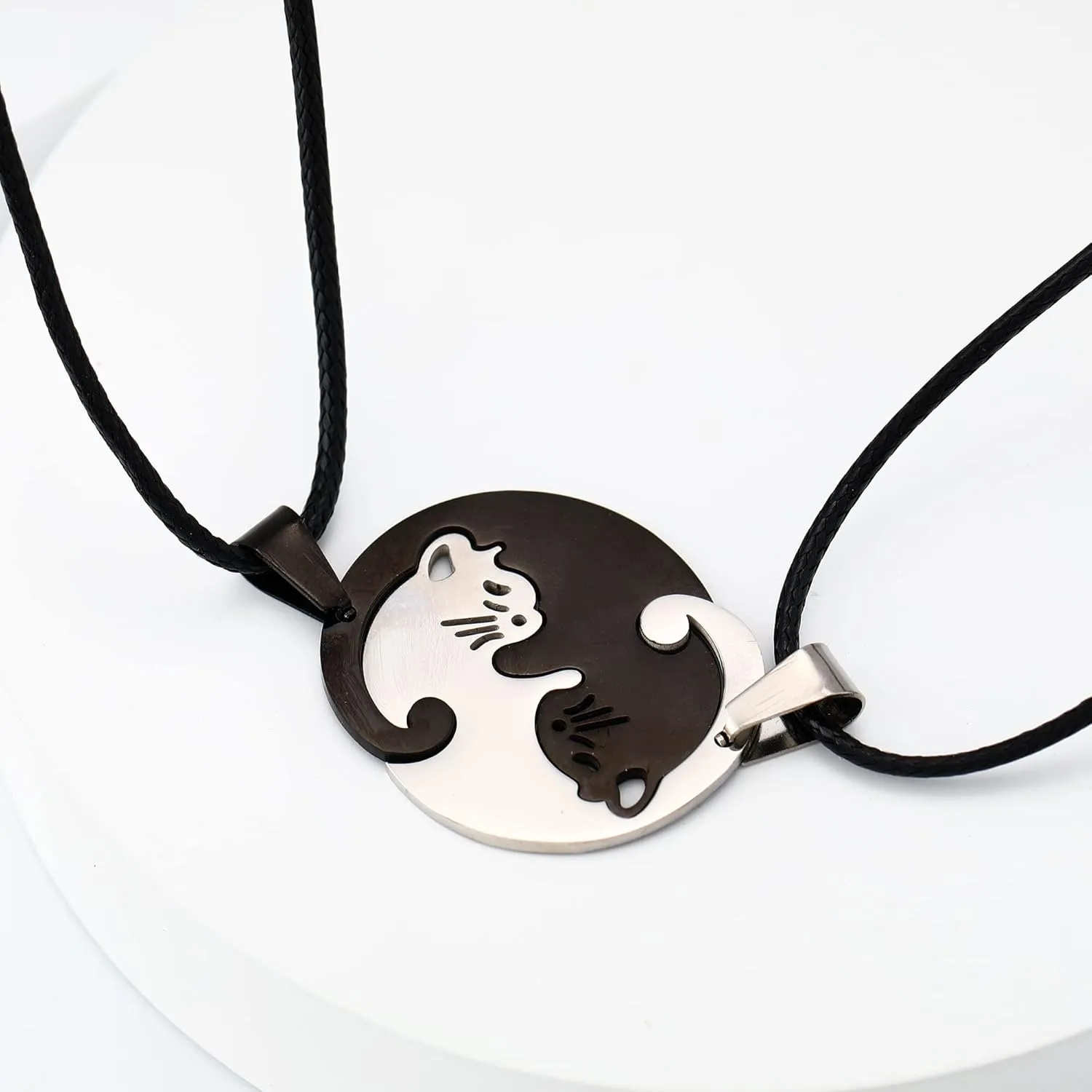 MISS RIGHT Matching Cat Yin Yang Necklace for Couples Women Men, Stainless Steel Puzzle Pet Dog BFF Necklaces for 2, Funny Cat Dog Lovers Gifts