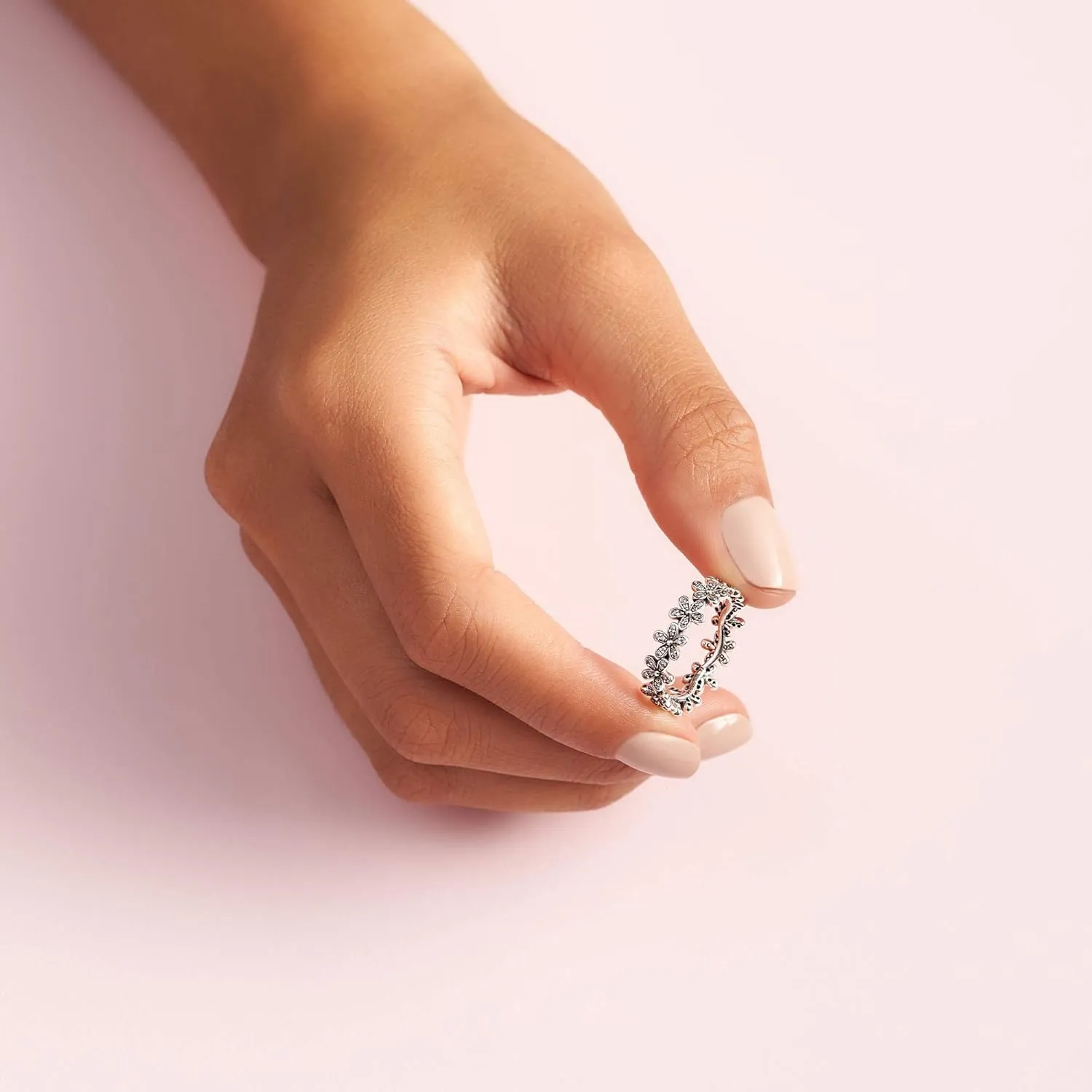 Pandora Daisy Flower Ring - Ring for Women - Gift for Her - Cubic Zirconia - With Gift Box