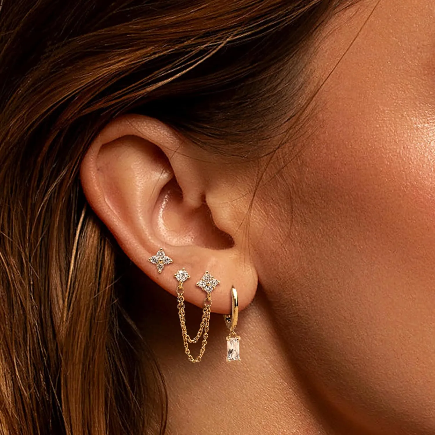 Sonateomber Gold Small Hoop Earrings Set for Women, Dainty 14k Gold Plated Rhinestone Huggie Stackable Single Earing Prom Wedding Fashion Jewelry Gift