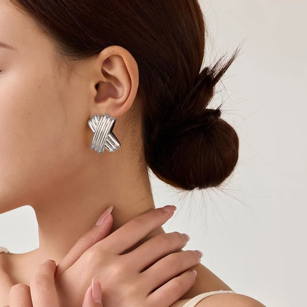 UneDouce 14K Gold Plated Chunky Statement Vintage Earrings for Women | Trendy Statement Textured Stud Earring Dupes | Chunky Silver Earrings, Two Toned Earings for Women
