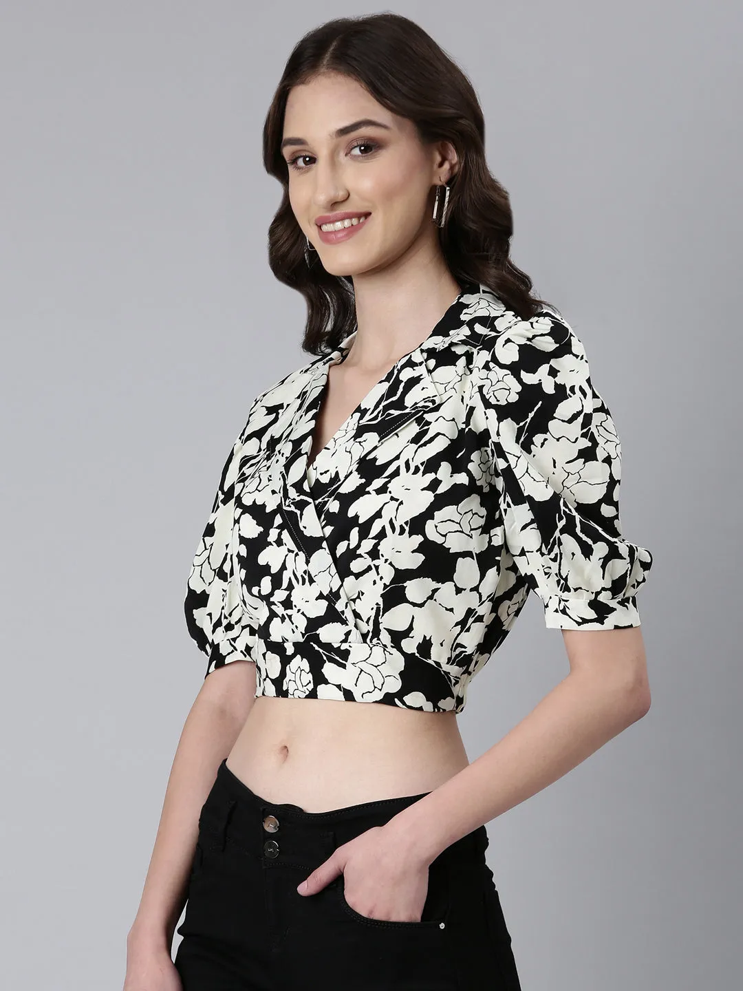 Women Off White Floral Printed Puffed Sleeve Shirt Collar Wrap Crop Top