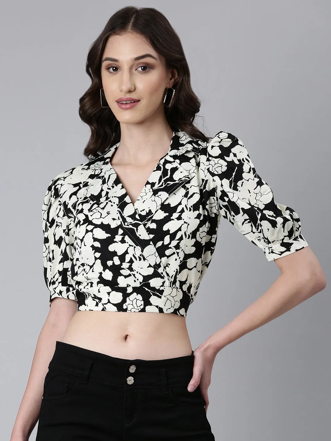 Women Off White Floral Printed Puffed Sleeve Shirt Collar Wrap Crop Top