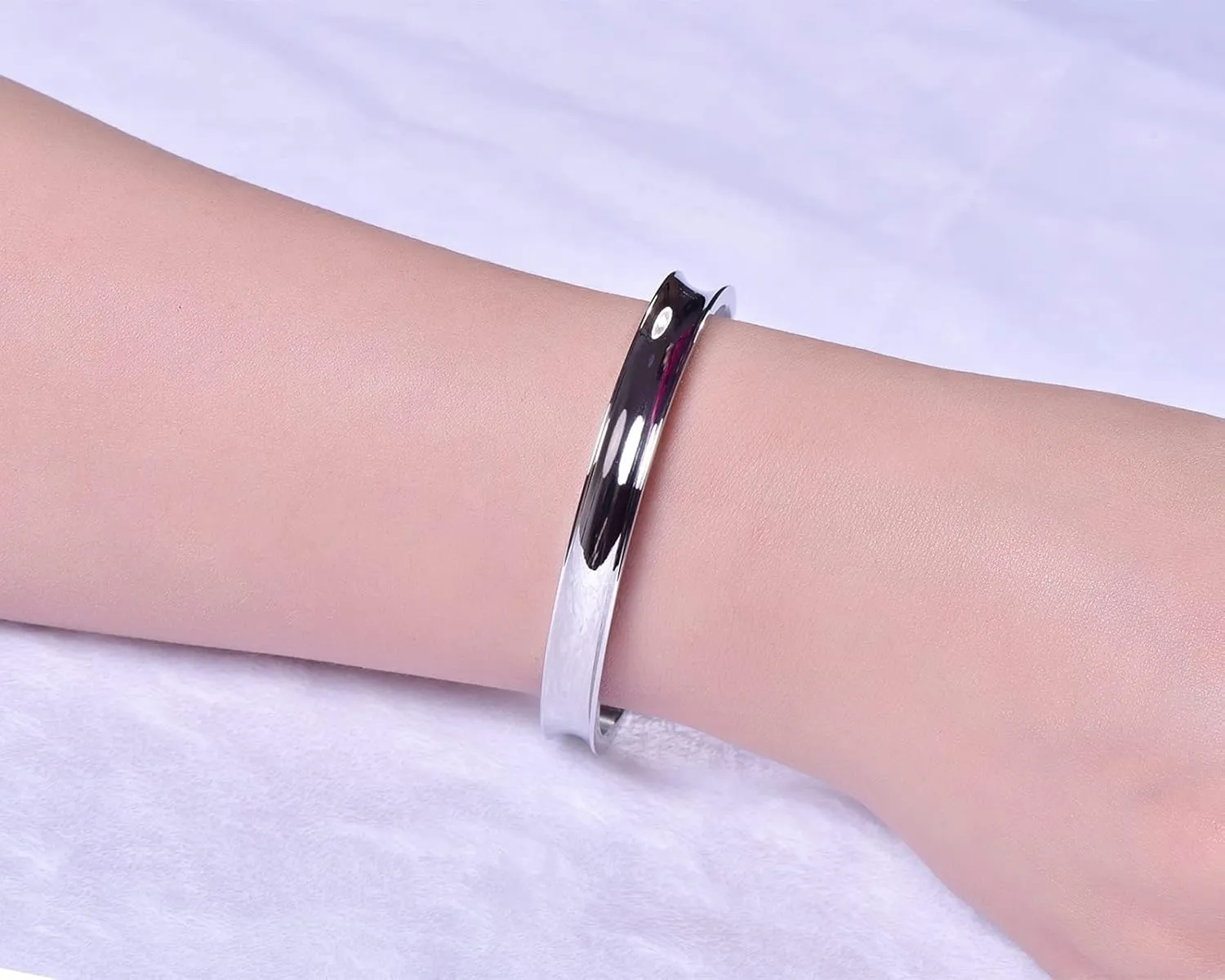 Womens Inspirational Cuff Bracelets, Stainless Steel Bangle Bracelet, Inspire Jewelry Gift for Her Birthday Graduation Back to School BBF Bracelet